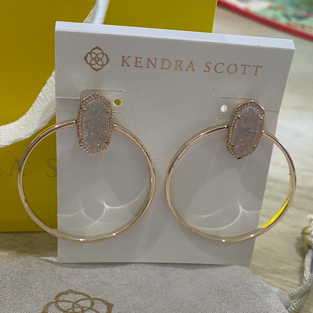 Kendra Scott Gold and Cream Hoop Earrings - Picture 2 of 4